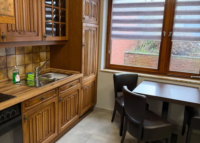 Wg-zimmer-monteurzimmer-ferienwohnung Bis 10 Personen Appartamento