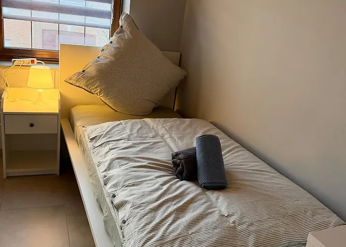 Wg-zimmer-monteurzimmer-ferienwohnung Bis 10 Personen * Aldenhoven (Duren)