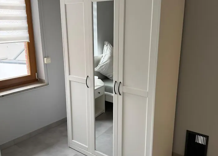 Wg-zimmer-monteurzimmer-ferienwohnung Bis 10 Personen * Aldenhoven (Duren)