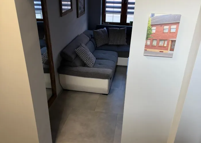 Apartment Wg-zimmer-monteurzimmer-ferienwohnung Bis 10 Personen *